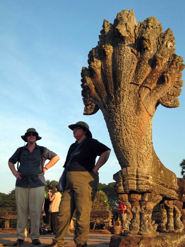steve-mom-angkor-walkway