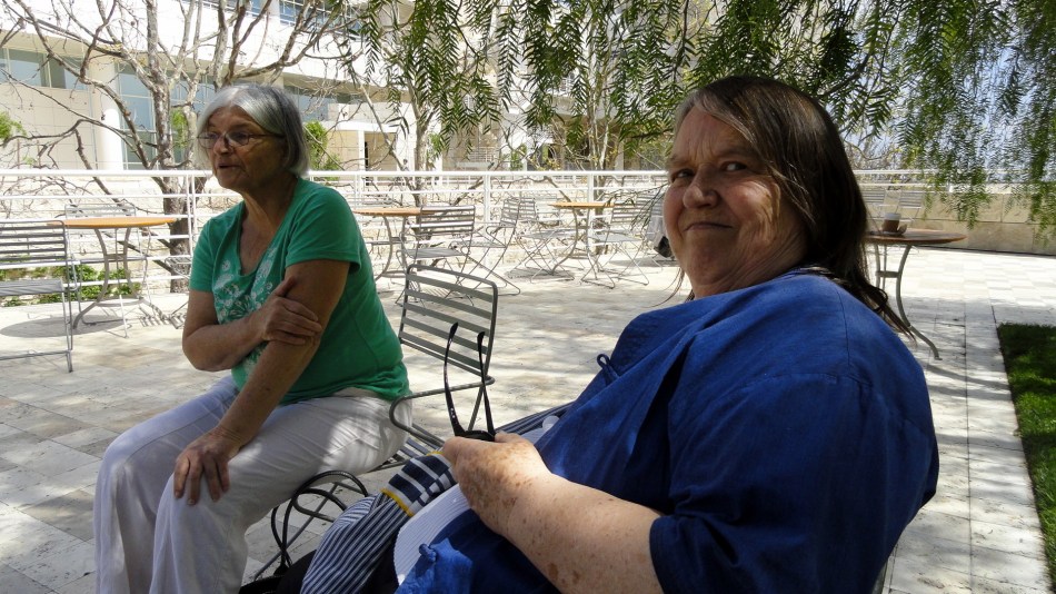 Getty Ctry - Pat & Mom