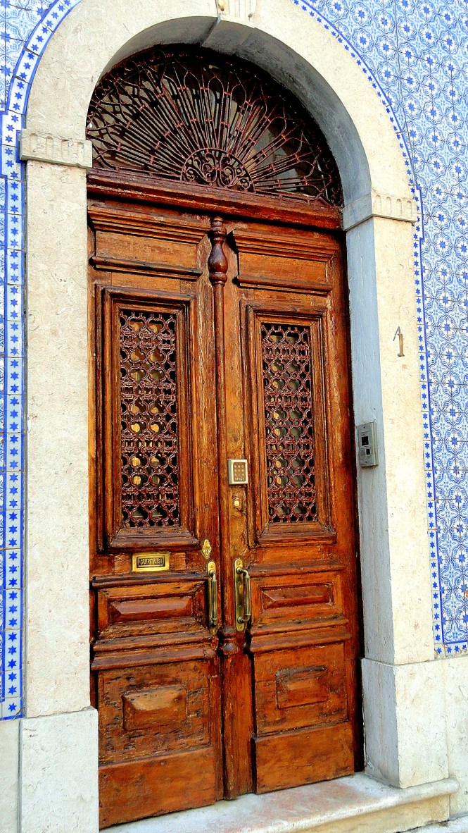 Doorway w Tiles
