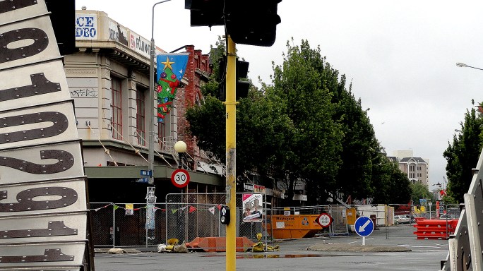 Entrance to High Street 2