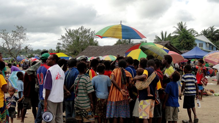 Maprik Market Outreach Crowd