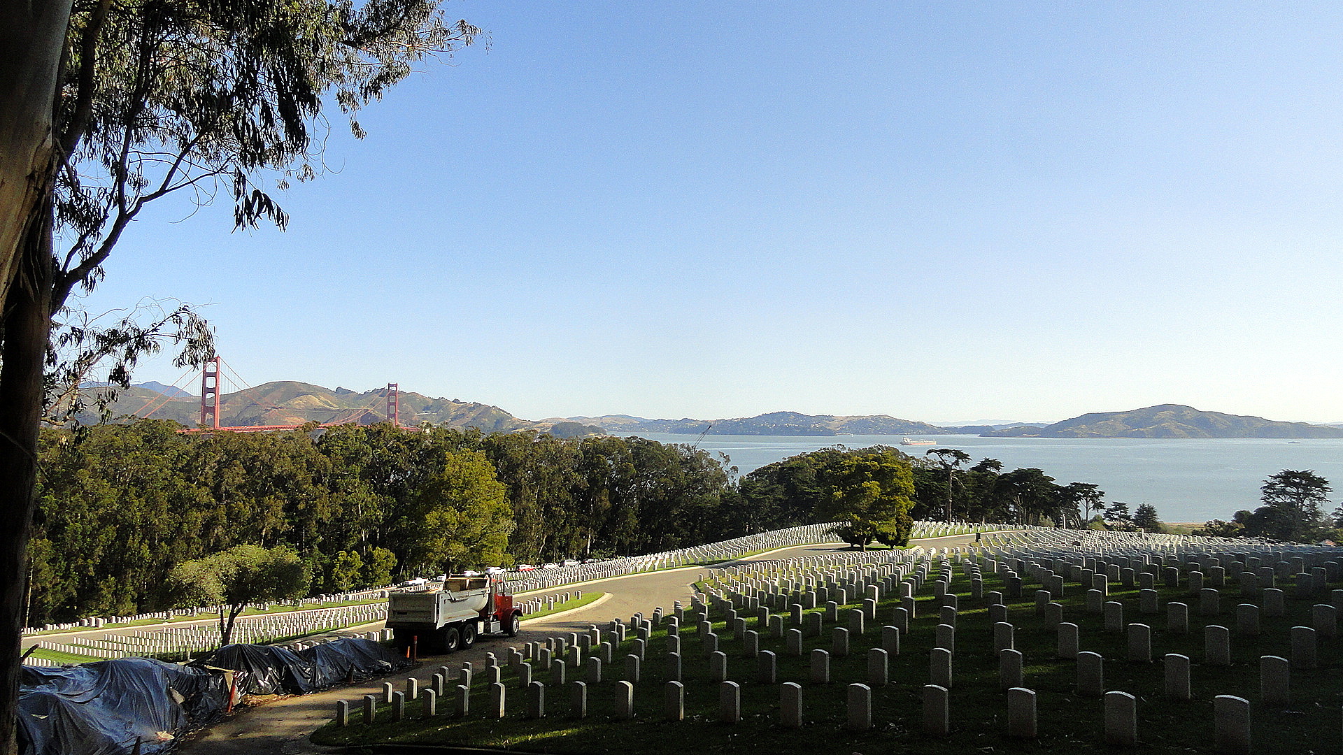 GG & Bay & Presidio Graveyard