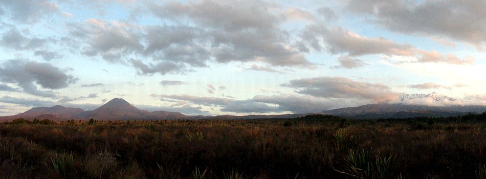 Pano Tongariro-Ngauruhoe-Ruapehu 2