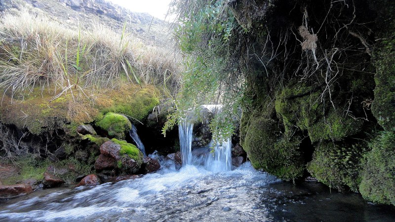 Stream Cascade - Tongariro Crossing