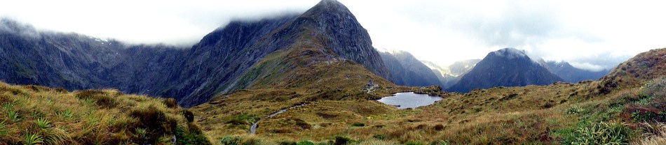 McKinnon Pass Pano 2