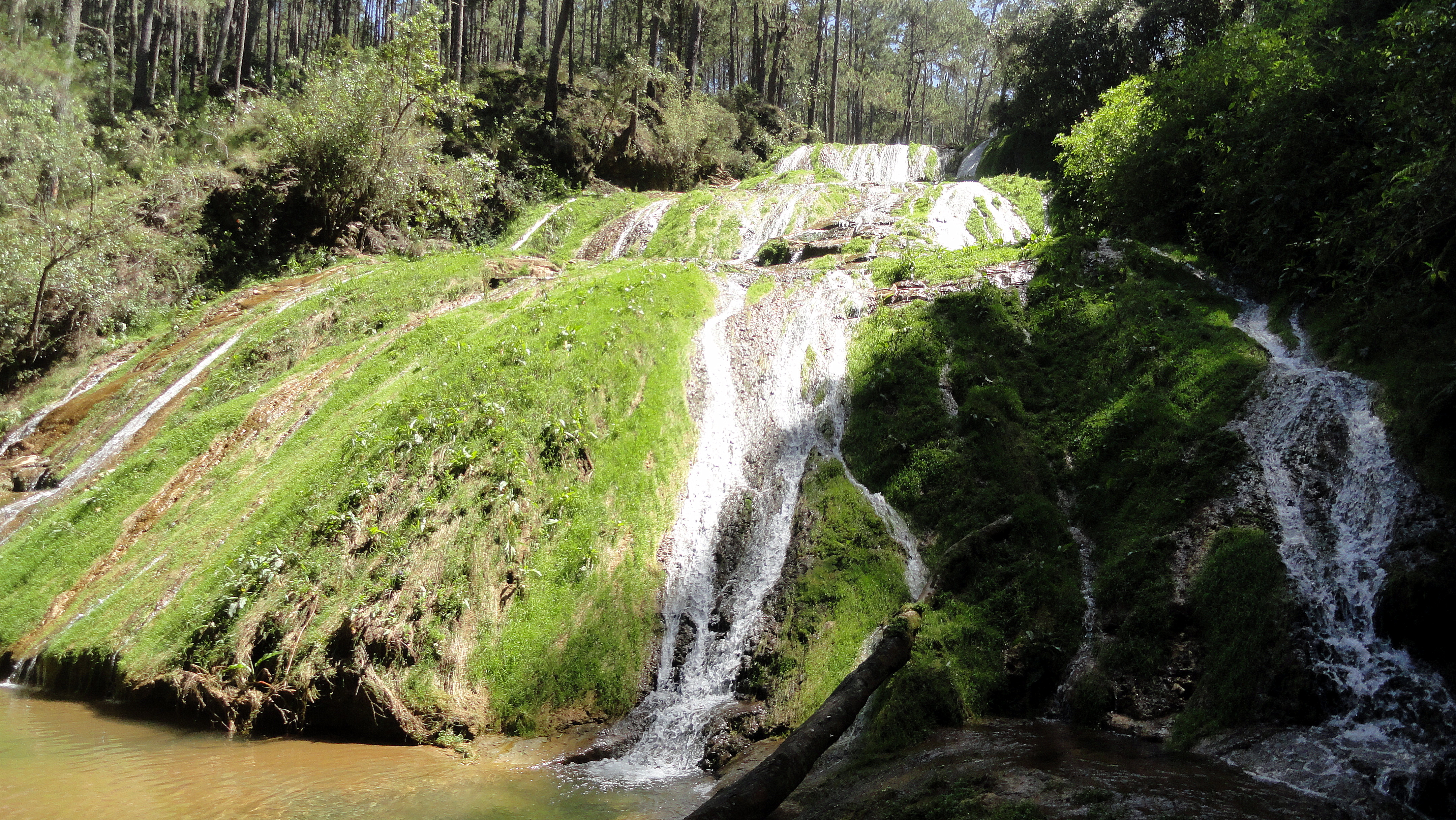 La Visite Waterfall 7