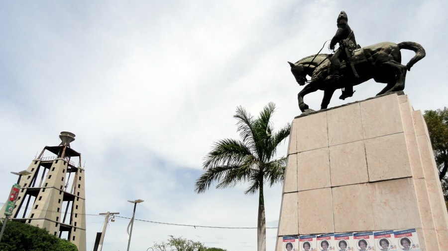 christophe-monument-freedom-tower