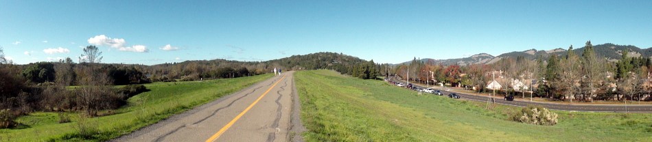 path-hills-pano